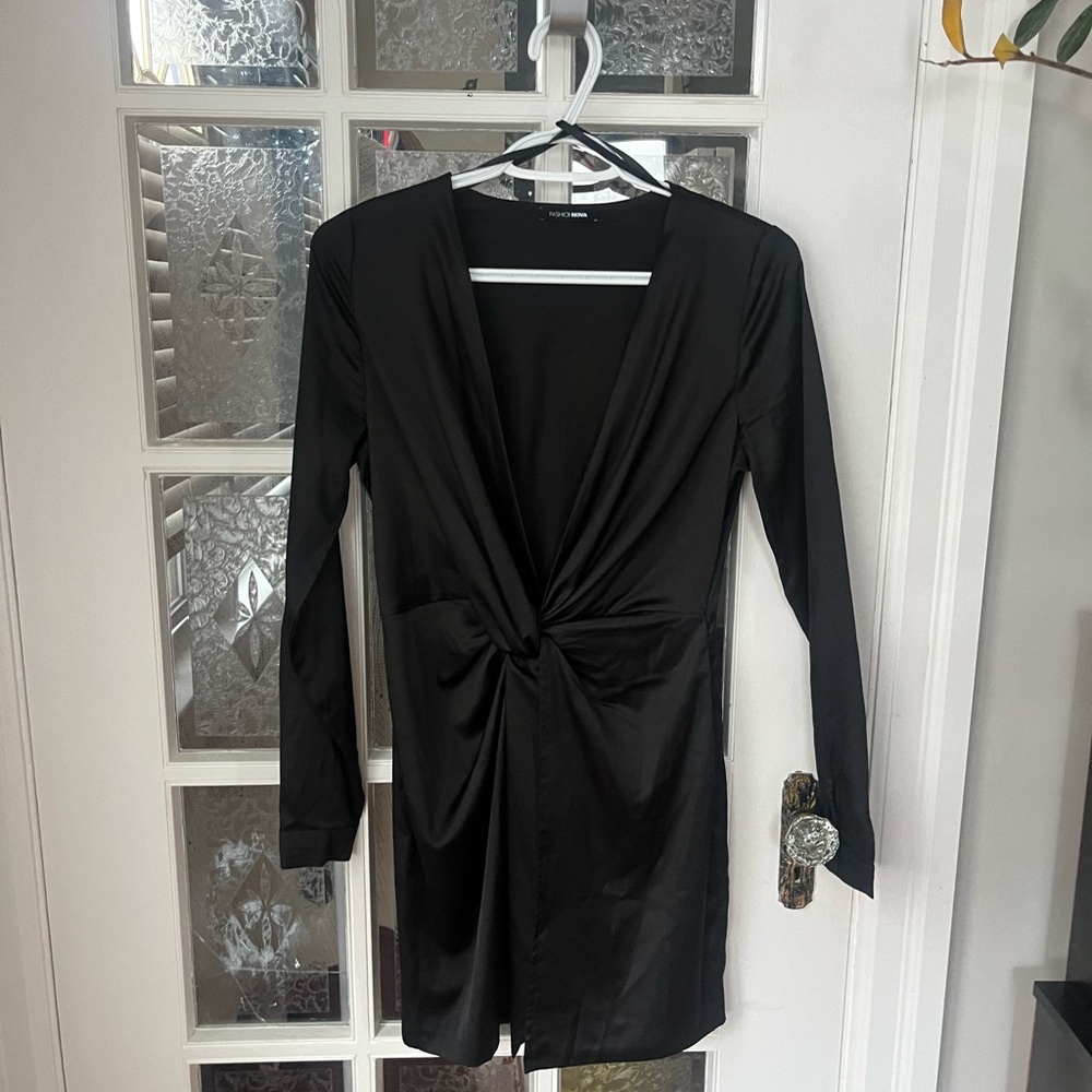 Fashion Nova Elegant Black Silk Look Dress | Wedding Guest | Size Small